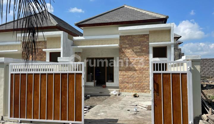 Best 1 Are House Near Canggu SHM House at Jl. Anyelir II No. 12, Dauh Peken, Tabanan, Tabanan, Bali, Indonesia, 82111, Bongan Best 1 Are House Near Canggu SHM House at Jl. Anyelir II No. 12, Dauh Peken, Tabanan, Tabanan, Bali, Indonesia, 82111, Bongan