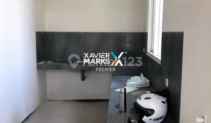 Rumah Minimalis Modern di Perumahan Elit Araya Malang