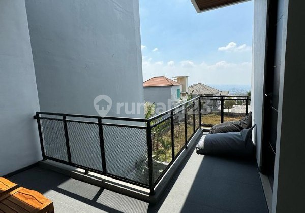 Villa Nyaman dan Modern di Mutiara Panderman Oro Oro Ombo, Batu 2