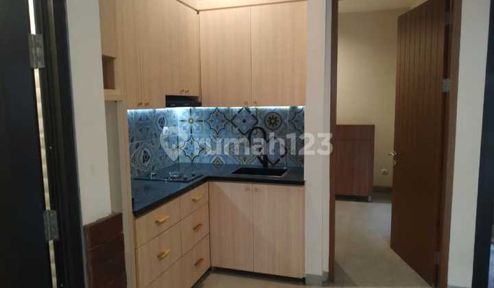 Jual Rumah Industrial Brand New di BSD City Kencana Loka Jual Rumah Industrial Brand New di BSD City Kencana Loka