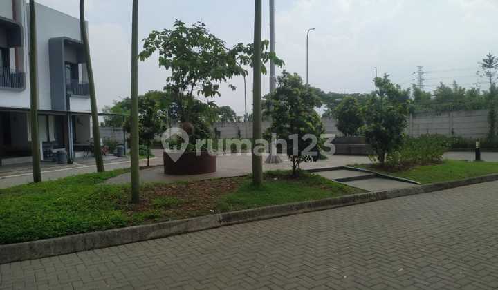 Fully Furnished 3 Bedroom House in Freja Chic BSD City Fully Furnished 3 Bedroom House in Freja Chic BSD City