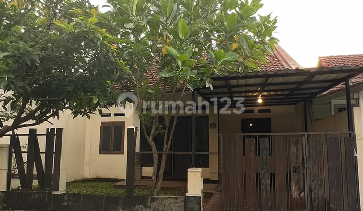 House for Rent in Kencana Loka BSD - Strategic Location & Move-in Ready House for Rent in Kencana Loka BSD - Strategic Location & Move-in Ready