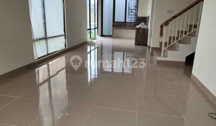 Disewa Rumah Hook Siap Huni di Cluster Nara, Gading Serpong 1