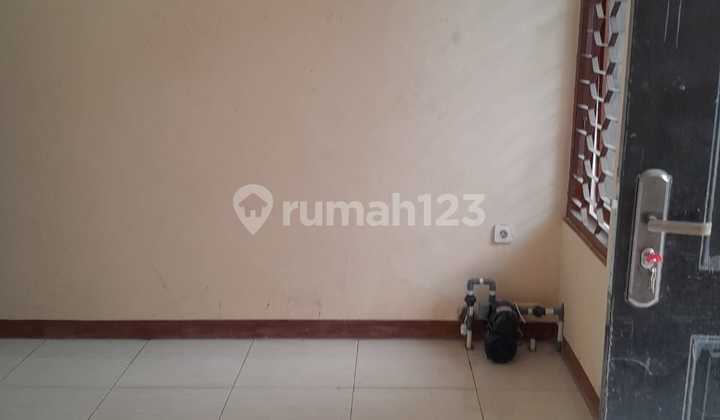 Rumah 2 Lantai Dekat Ciatel Alun Alun Kota Bandung 2