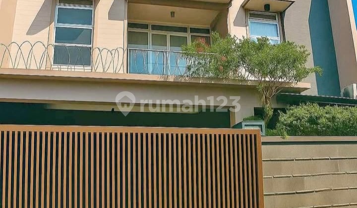 Rumah 3 Lantai Siap Huni Di Sayap Kembar Bkr Rumah 3 Lantai Siap Huni Di Sayap Kembar Bkr