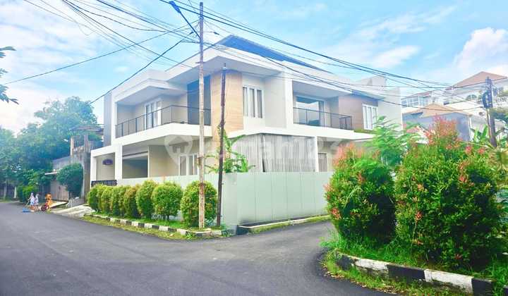 Rumah Mewah Hook Turangga Dekat Griya Buahbatu Rumah Mewah Hook Turangga Dekat Griya Buahbatu