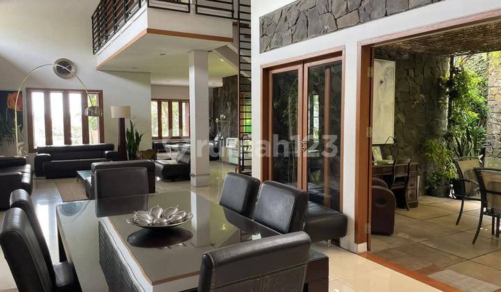 Turun Harga !! Jual Cepat Rumah Elegan Dago Resort Dijual Cepa!!! 2