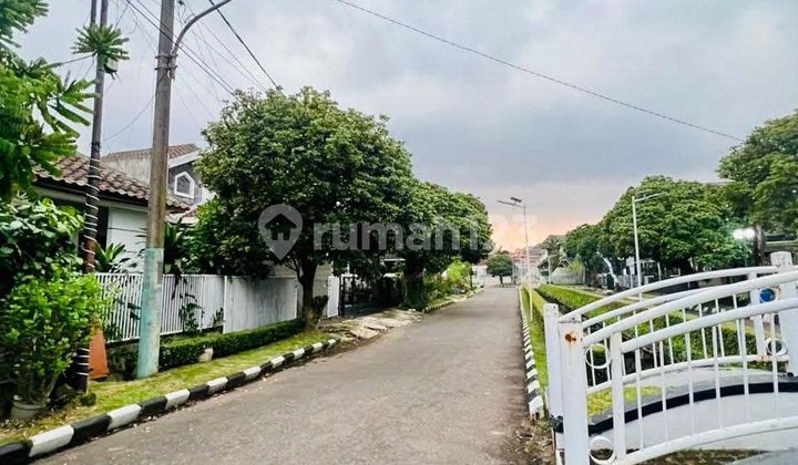 Rumah Kolam Renang Hitung Tanah Gading Regency Soetta Bandung 2