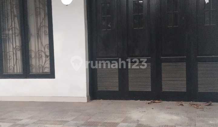 Disewakan Rumah Furnish 2,5 Lantai Di Bintara Bekasj 2