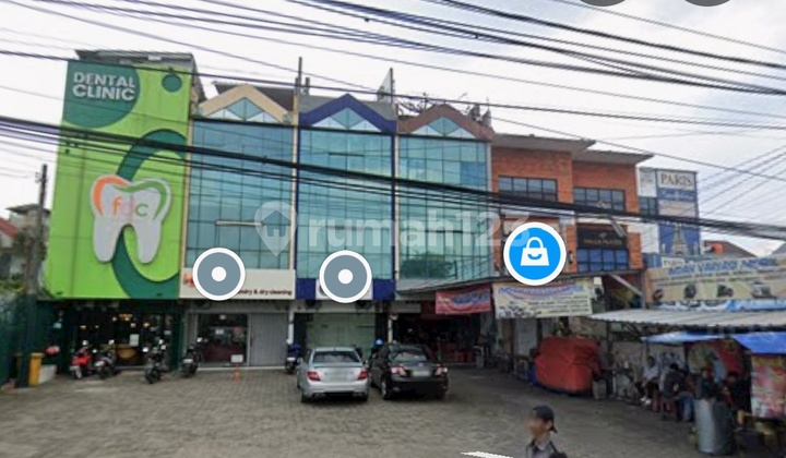 For Sale: Nice 3½ Story Ready-to-Use Shop House on Jatiwaringin Raya For Sale: Nice 3½ Story Ready-to-Use Shop House on Jatiwaringin Raya