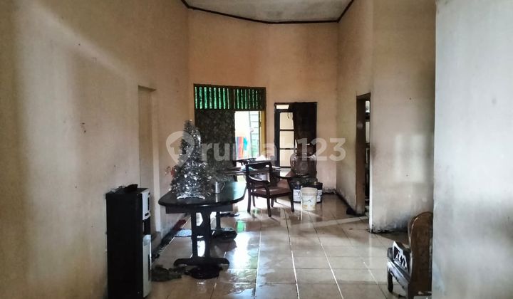 For Rent: Shop House / House in Perumnas 3 East Bekasi