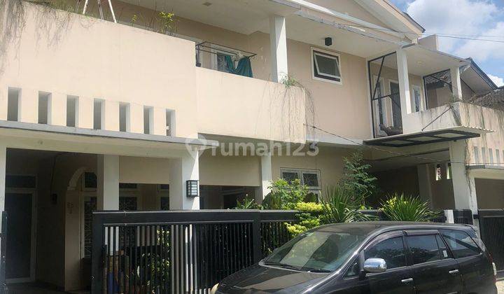 Rumah Graha Raya Serpong Tangerang Selatan, 2 Lantai SHM Bagus Timur 1