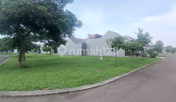 Tanah kavling hoek di Cluster Indira Suvarna Sutera Tangerang, hadap Timur