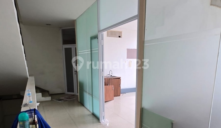 Strategic Shop House for Rent in City Center Suitable for All Types of Businesses 2