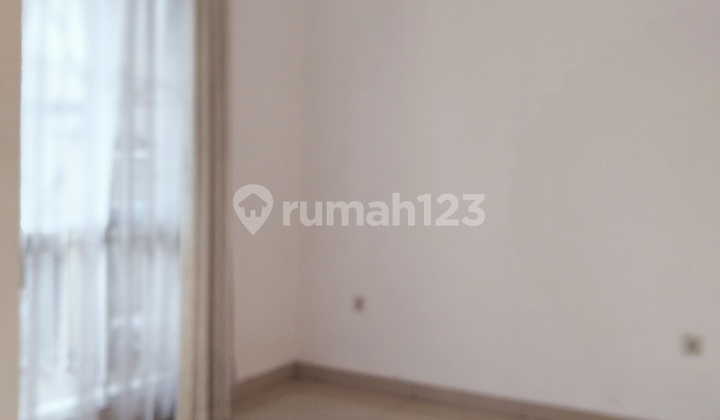 Rumah Cantik Siap Huni Dg Fasilitas 3Ac dan 2W.heater