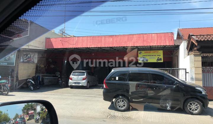 For Rent: Raya Rungkut Shop House, Suitable for Business