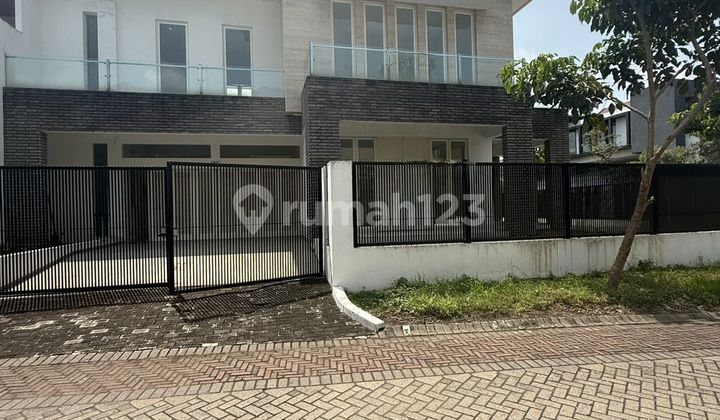House for Sale in Citraland Utama, New, Fresh, High Quality 1