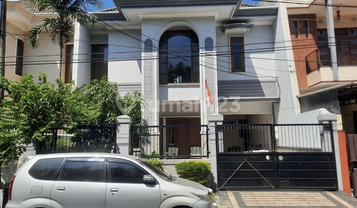 Rumah Babatan Pratama 2 Lantai Mewah Row Lebar