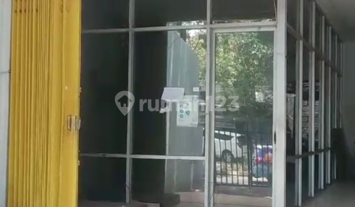 RUKO RAYA SUKOMANUNGGAL 2-STORY 0 MAIN ROAD FOR RENT RUKO RAYA SUKOMANUNGGAL 2-STORY 0 MAIN ROAD FOR RENT