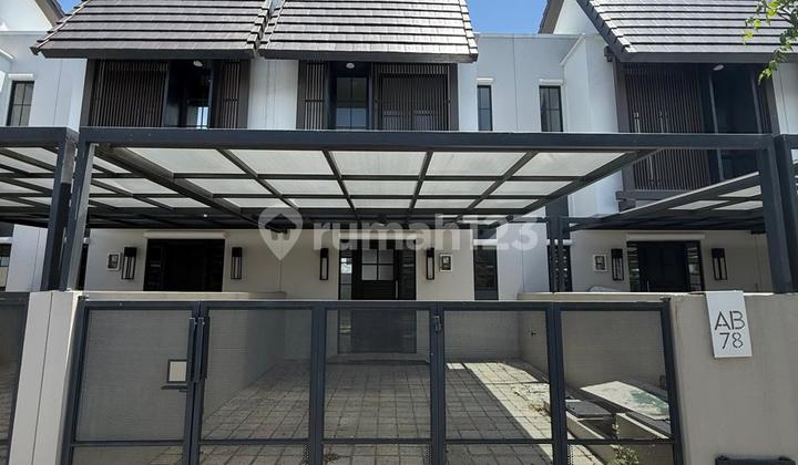 RUMAH AMESTA LIVING BARU GRESS 2 LANTAI DISEWAKAN RUMAH AMESTA LIVING BARU GRESS 2 LANTAI DISEWAKAN