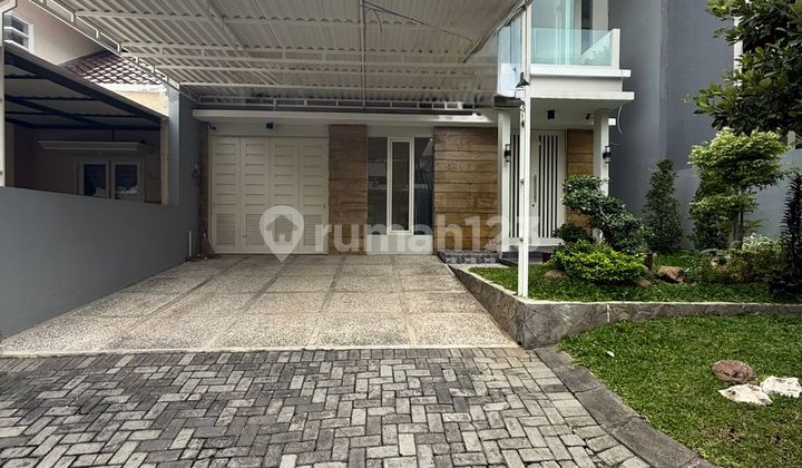 RUMAH CITRALAND FURNISH LOKASI PRIME TERDEPAN 2 LANTAI DIJUAL