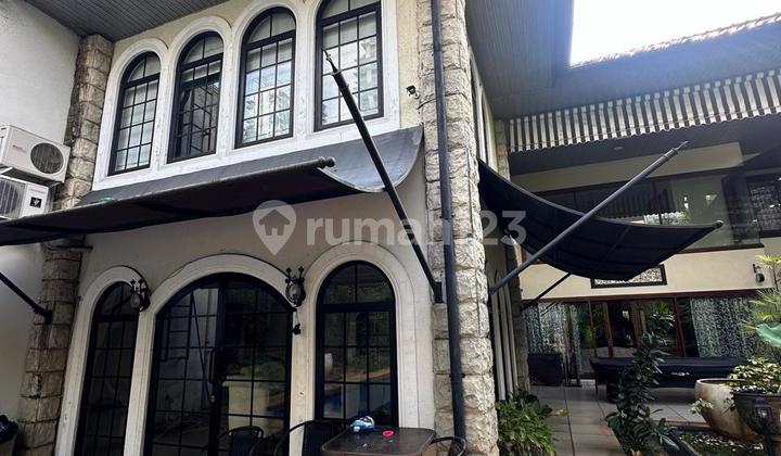 Rumah Kemang Jakarta Selatan Lokasi Strategis 2