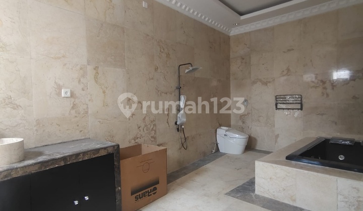 Luxury House Ciganjur Jagakarsa South Jakarta 2