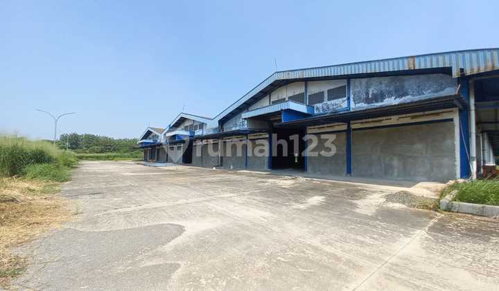 Selling Cheap Garment Factory Lb 7000M Lt 1.3 Ha Near Exit Kopo 1 Kilo Purwakarta West Java