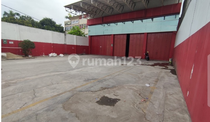 Dijual Cepat Murah Gedung/ Gudang Lb 1500 Cocok Showroom Pinggir Jalan Utama Propinsi Sultan Agung Kota Bekasi