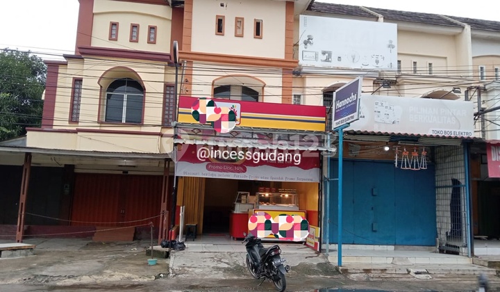 Cheapest Rent Nice Tidy 3-Story Shop House Suitable for Culinary Business Office Beside Main Road Near Pizza Hut Pondok Ungu Bekasi 1