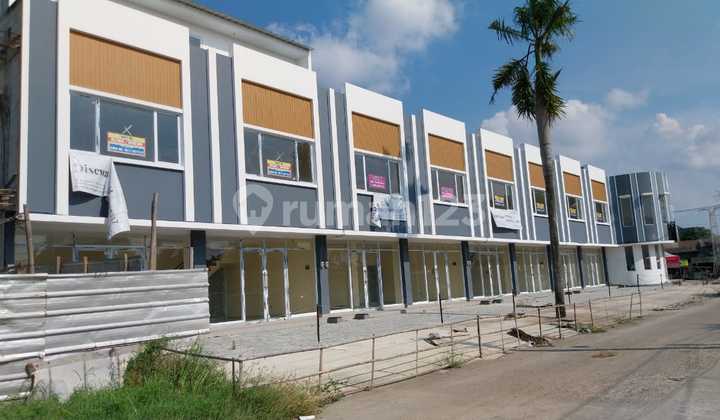 New, Nice 3-Story Shop House on Main Road, Suitable for Office &amp; Multiple Businesses in Alamanda Regency, Bekasi 2