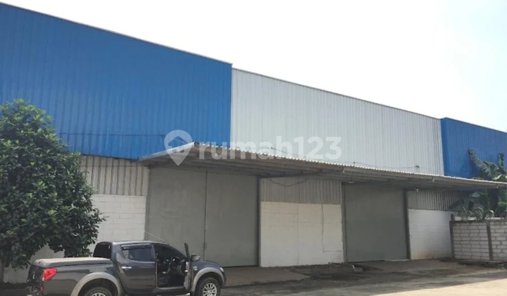 Ready-to-Use Warehouse Lb 3500 with Office, Spacious Parking, Near Toll Road, Container Access, Gunung Putri Bogor Ready-to-Use Warehouse Lb 3500 with Office, Spacious Parking, Near Toll Road, Container Access, Gunung Putri Bogor