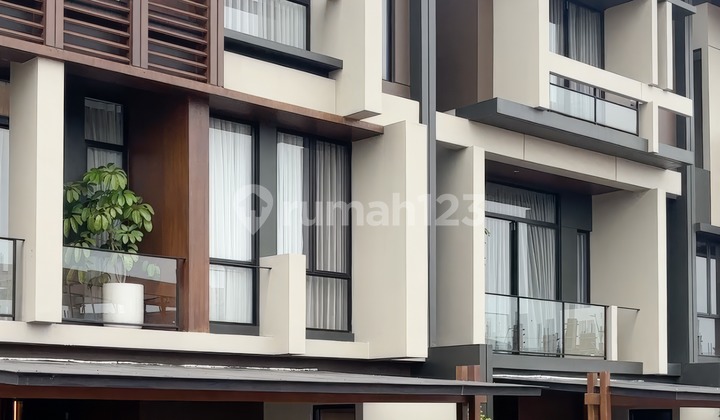The Most Beautiful Japanese Modern Style Elite House in BSD CITY The Most Beautiful Japanese Modern Style Elite House in BSD CITY