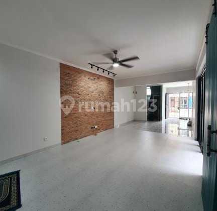 #TOP 1 SPACIOUS FURNISHED HOUSE, JUST RENOVATED LIKE A NEW HOME - STRATEGIC LOCATION #TOP 1 SPACIOUS FURNISHED HOUSE, JUST RENOVATED LIKE A NEW HOME - STRATEGIC LOCATION