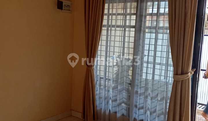 Rumah Siap Huni di Lokasi Strategis Depok Jaya - Cocok untuk Tempat Tinggal & Usaha! 2