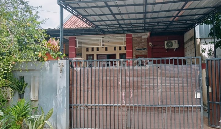 2-Story Spacious House in Jagakarsa - Easy Access, Quiet Neighborhood