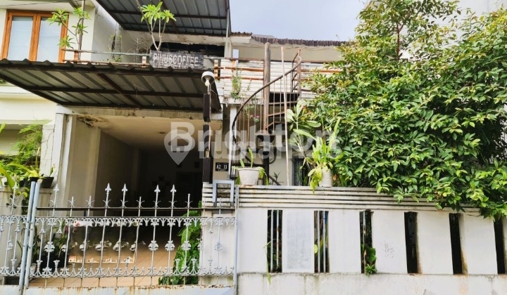 Rumah 2 Lantai Di Komplek Dpr Ciputat - Lokasi Strategis!