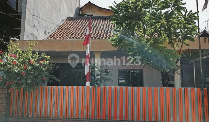 Dijual Rumah Luas di Komplek TNI AL, Rawa Bambu – Pasar Minggu, Jakarta Selatan 