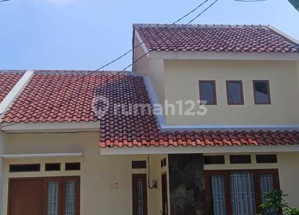 SHM House in a Strategic Location at Nuansa Alam Cilebut Asri Housing, Bogor