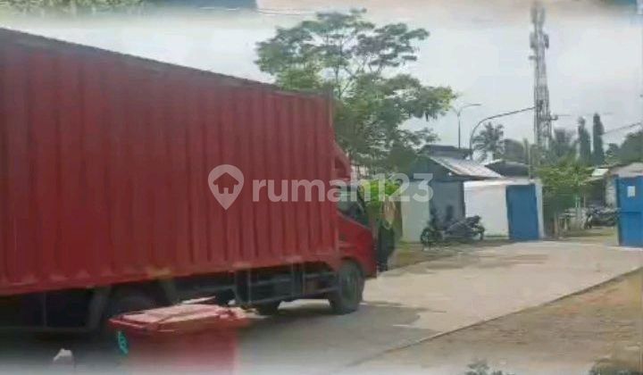 Warehouse For Sale by the Roadside