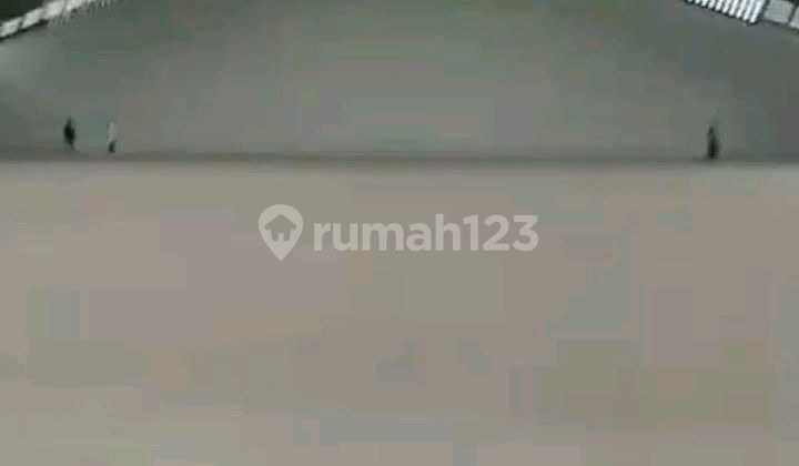 For Sale New Warehouse Suitable for Garment, etc.