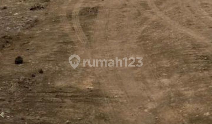 Vacant Land for Rent, Not Flood-Prone 1