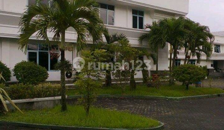 For Sale: Ex-Warehouse Ex-Garment Ready to Use, Flood-Free 1