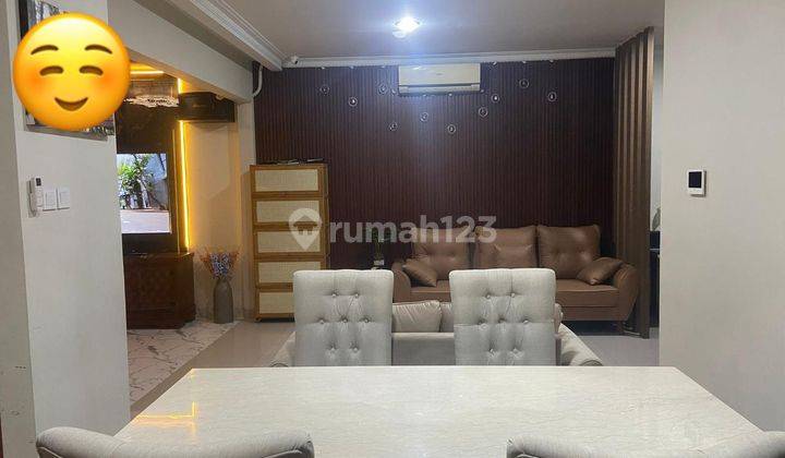 Rumah Modern Baru Serah Terima - Siap Huni Full Furnished di Cluster Nashville Kota Wisata Cibubur 2