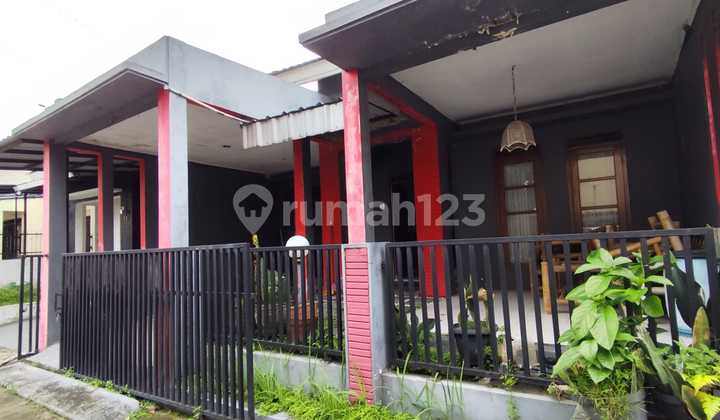 Dijual Rumah Cantik Dalam Cluster di Jl. Damai Yogya 2