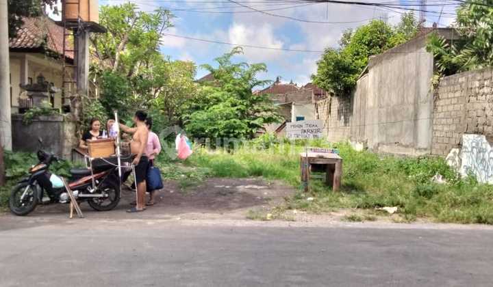 Land for Sale in Strategic Location in Renon Land for Sale in Strategic Location in Renon