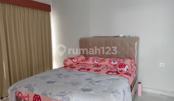 For Sale 2-Story Minimalist House in Renon 2