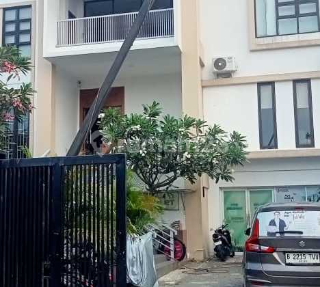 For Sale House in Bintara Kalimalang, Bekasi For Sale House in Bintara Kalimalang, Bekasi