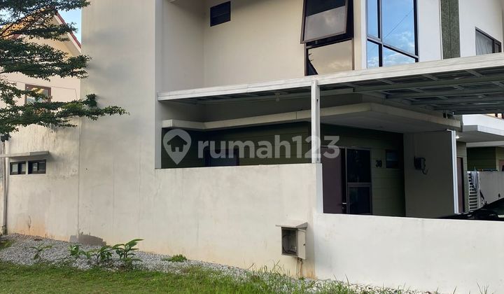 Dijual Murah rumah hook, bagus, 2 Lantai dalam cluster 2