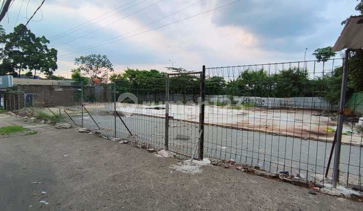 FOR SALE Commercial Land on Cibubur Alternative Main Road FOR SALE Commercial Land on Cibubur Alternative Main Road